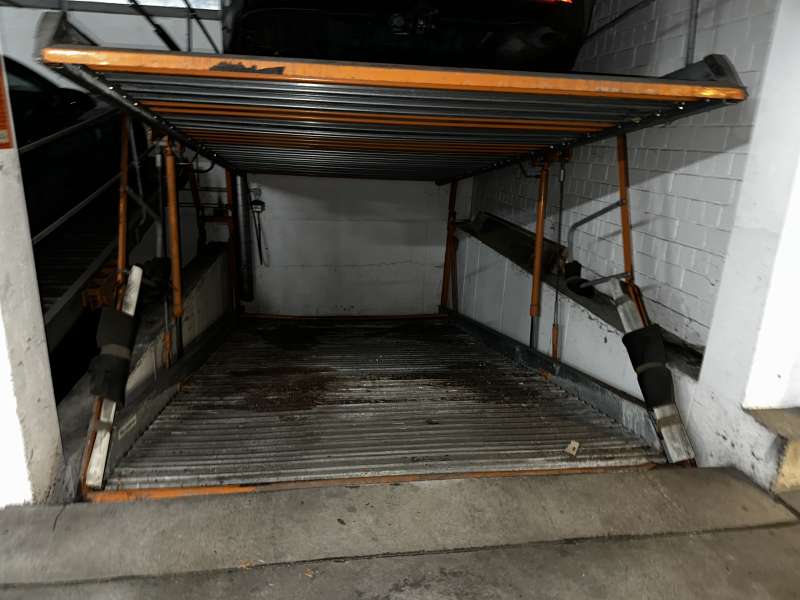 ** Tiefgaragen-Stellplatz unweit des S-Bhf Lichtenberg ** Bild 2
