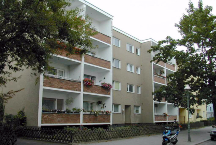 Mittelstraße 2, 13585 Berlin