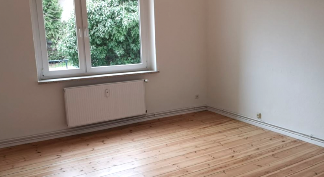 Helle 3-Zimmer-Wohnung mit Dielenboden im Grünen Rüdersdorf Bild 1