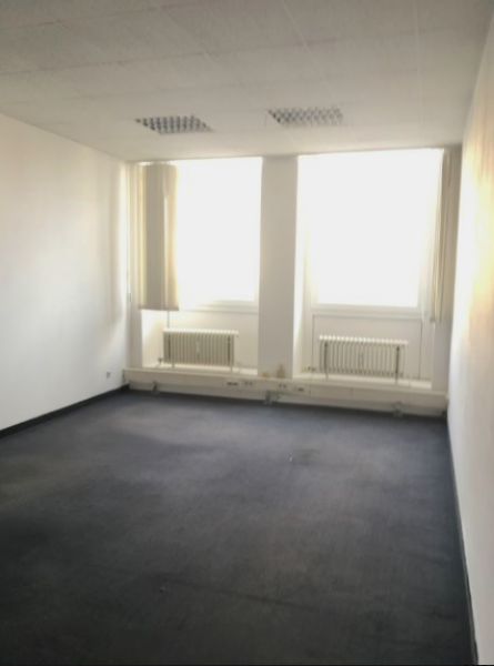 58 qm Büro in Neukölln zu vermieten Bild 1
