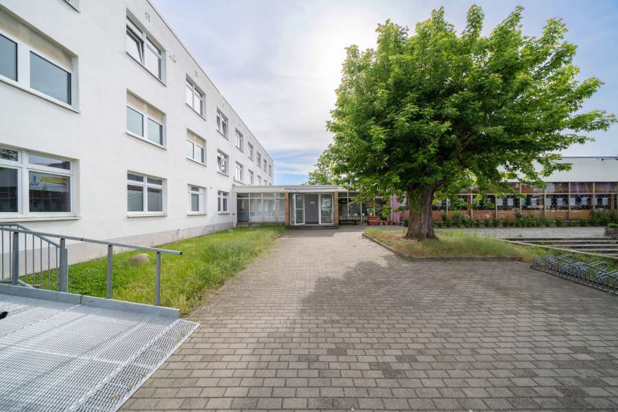 Zepernicker Chaussee 43 Bild 4