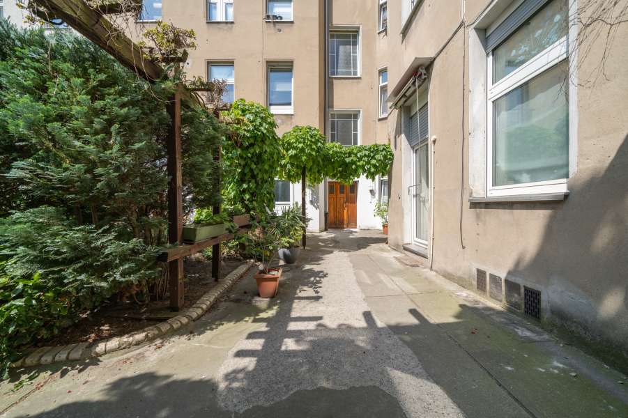 Weißenburger Straße 29 Bild 5