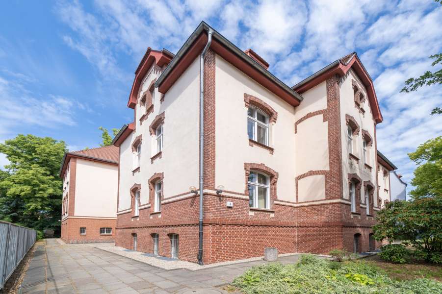 1290 qm Gewerbefläche top Lage direkt am Bahnhof Königs Wusterhausen Bild 4