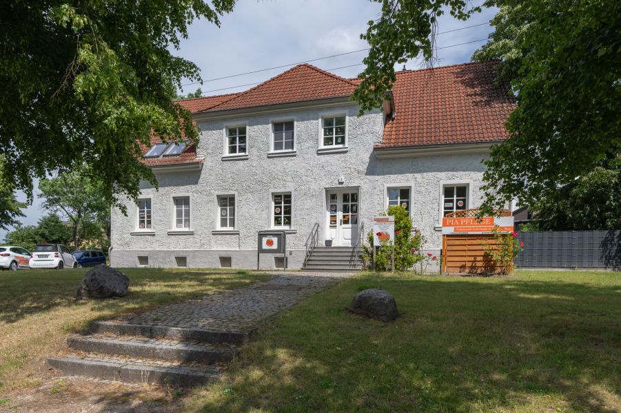 Dorfstraße 7 & 7a Bild 2