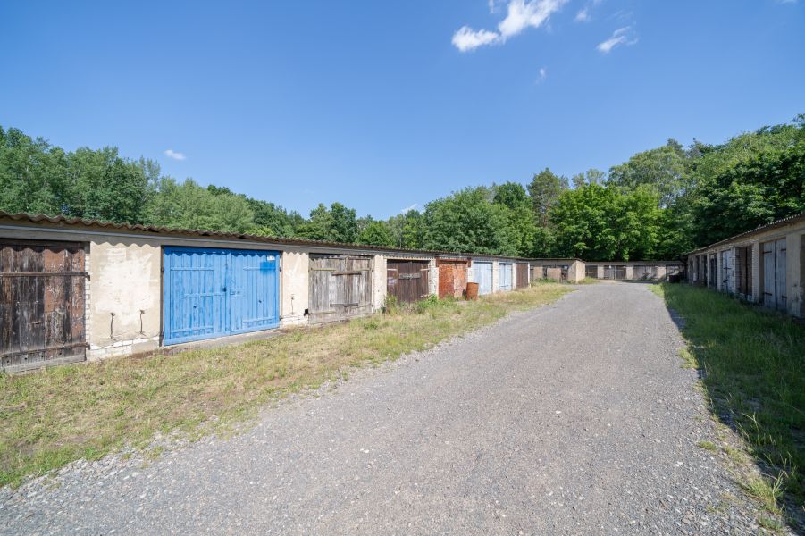 Hennickendorfer Chaussee, 15344 Strausberg