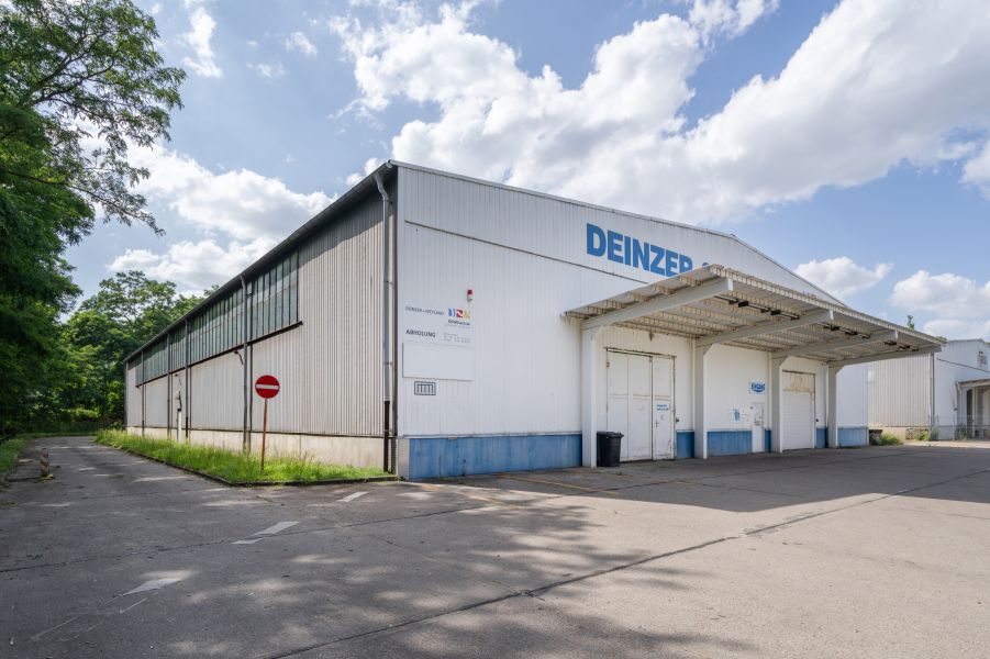 **Logistikstandort Frankfurt (Oder)** Große Lagerhalle auf Gewerbehof zu vermieten  Bild 0