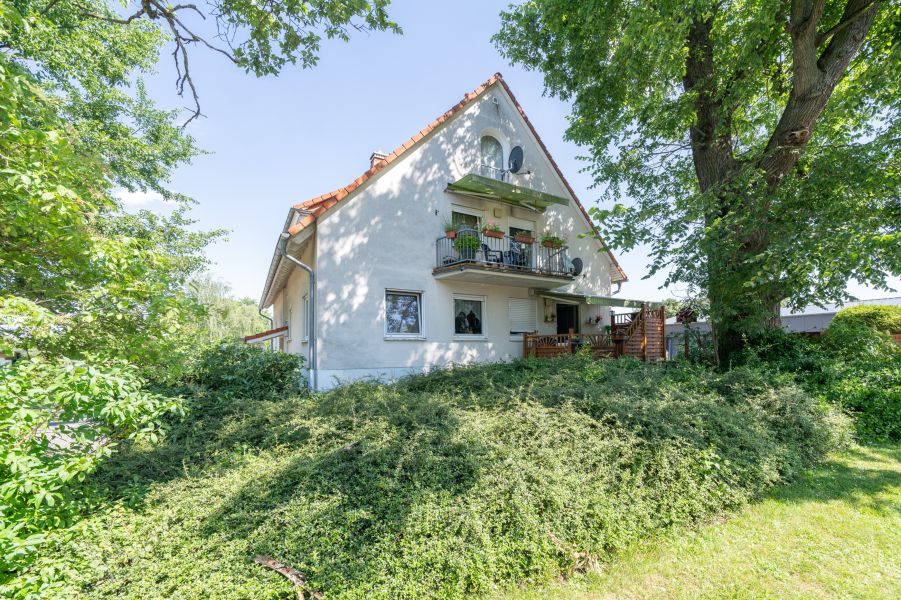 Dorfstraße 7 & 7a Bild 1