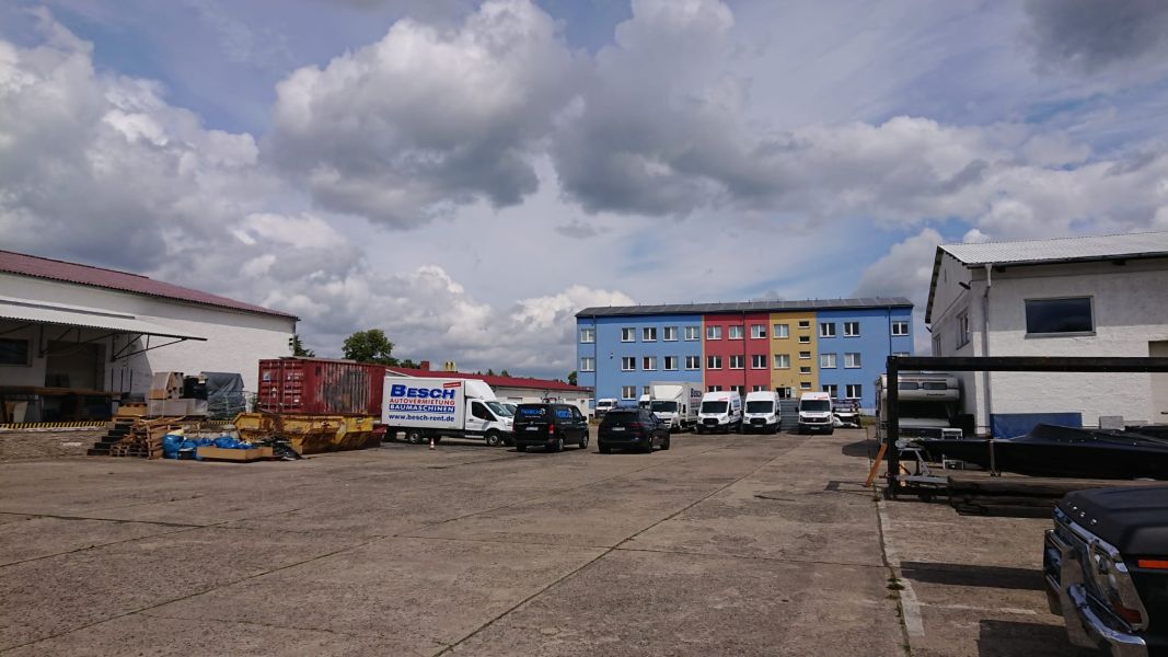 Neu!! ca. 185,43 qm große Freifläche im Gewerbepark Sachsenhausener Straße Bild 0