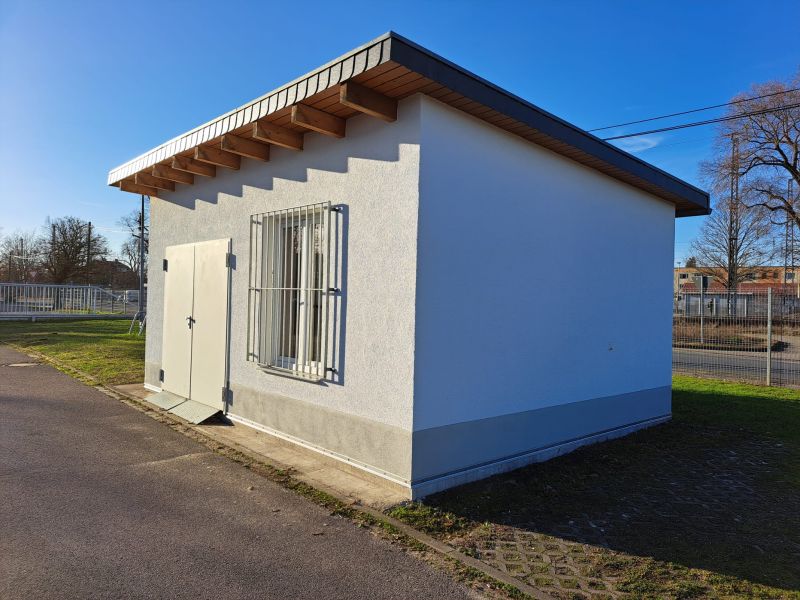 Freistehendes Haus als Lagerfläche in Trebbin zu vermieten- mit PKW Stellplatz Bild 2