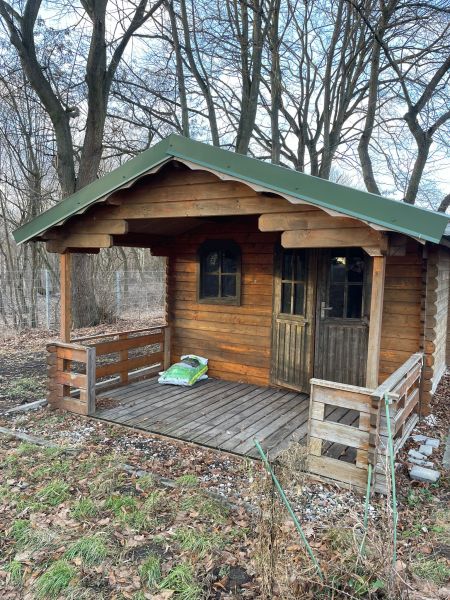 Charmantes Gartenhaus im idyllischen Gemeinschaftsgarten im Grünen Oranienburg. Bild 3