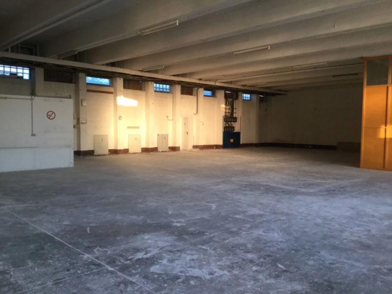 330m² ebenerdige Lagerfläche! Große Gewerbehalle in Neukölln zu vermieten Bild 2
