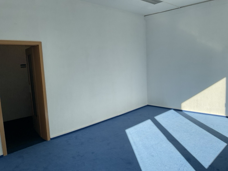 Büroraum 24 qm direkt in Eggersdorf zu vermieten Bild 2