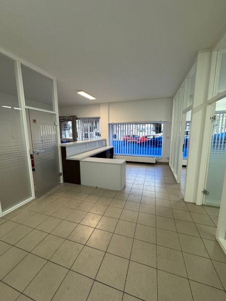 120 m² Gewerbefläche mit Schaufenster ** Frankfurter Allee / Bahnhof Lichtenberg Bild 2