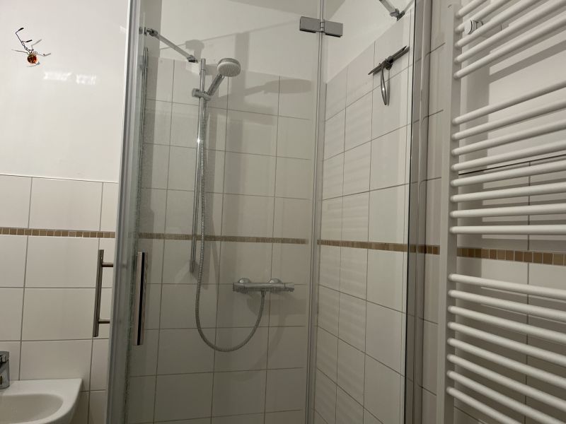 Wunderschöne, frisch renovierte Wohnung in Top-Lage – Jetzt anfragen! Bild 3