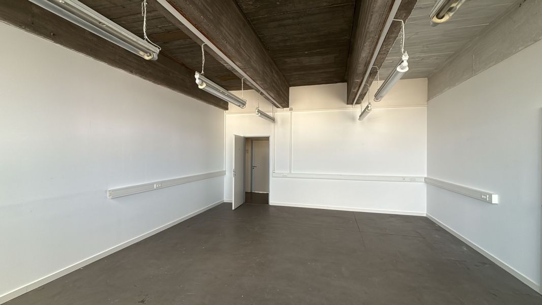 Modernes 45 qm Büro Industriestil mit Charme und zentraler Lage! Bild 1