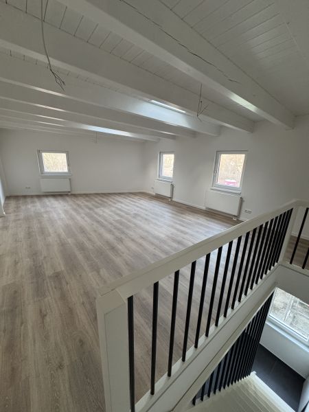 Exklusive Maisonette-Wohnung in Strausberg – Modern saniert und einzigartig! Bild 1