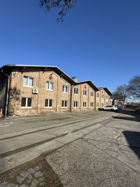 Büroräume in Zossen zu vermieten ! Flexible Aufteilung ab 20 qm Bild 1