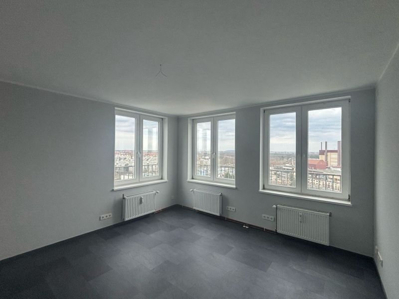 Repräsentatives Büro inkl. Dachterrasse mit Blick über die Hauptstadt Bild 0