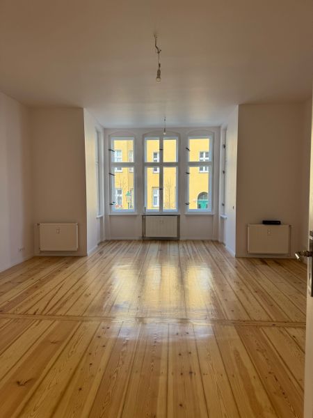 Altbauwohnung mit Wintergarten im Herzen von Eberswalde Bild 1