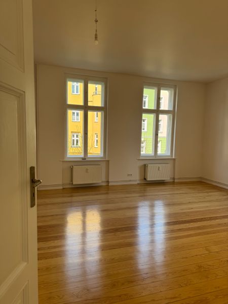 Altbauwohnung mit Wintergarten im Herzen von Eberswalde Bild 2