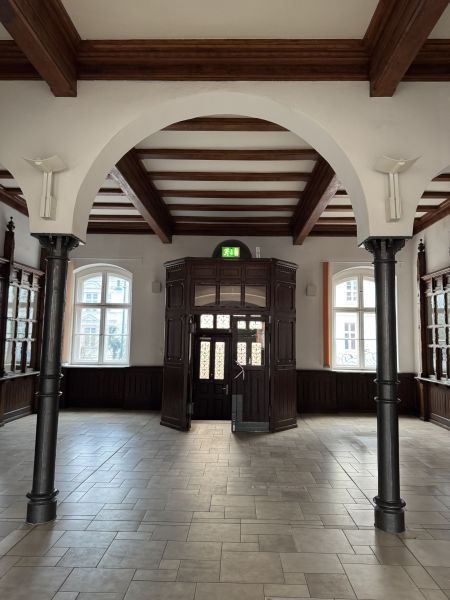 Einzigartige EG-Gewerbeeinheit in der alten Post zu vermieten Bild 10