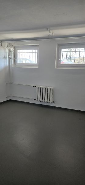 Beheizbare Lagerräume 35,37 qm Bild 1