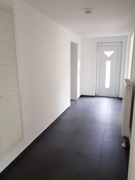 Attraktive 1 Zimmerwohnung mit großer separater Wohnküche und Terrasse Bild 4