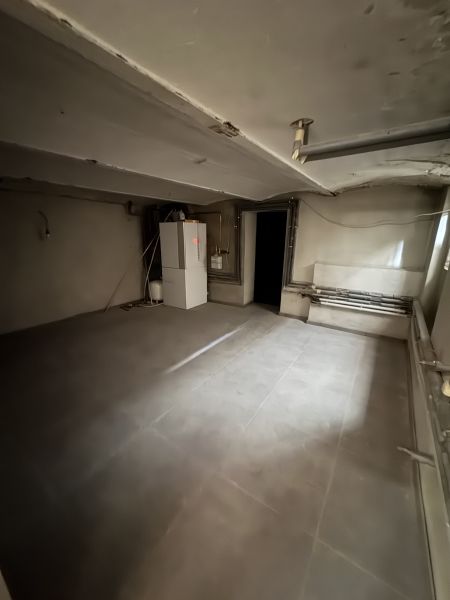 Einzigartiges Loft-Juwel: Historische Remise mit 3m Gewölbe, Kamin & eigenem Garten Bild 6