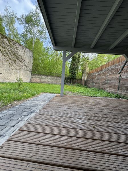 Einzigartiges Loft-Juwel: Historische Remise mit 3m Gewölbe, Kamin & eigenem Garten Bild 9