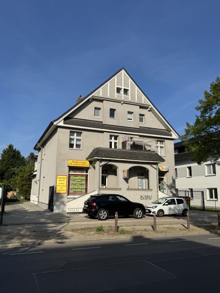 Freistehende 40 qm Einzelgarage mit Freifläche und Garten in Falkensee mieten Bild 5