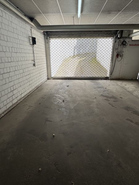** Tiefgaragen-Stellplatz unweit des S-Bhf Lichtenberg ** Bild 4