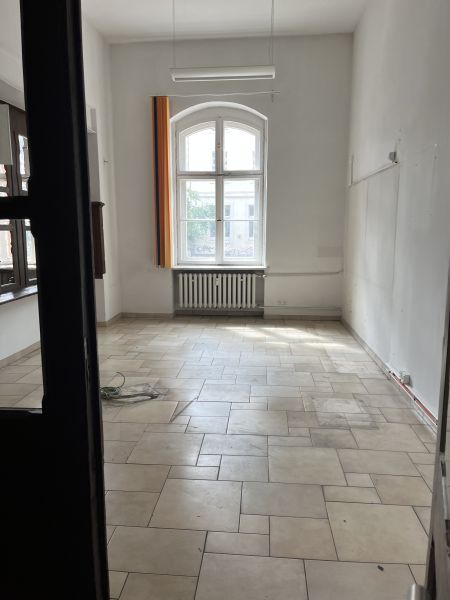 Einzigartige EG-Gewerbeeinheit in der alten Post zu vermieten Bild 12