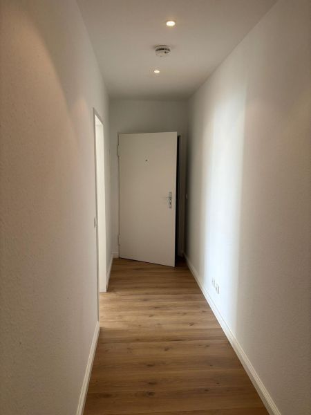 1 Zimmer direkt in Oranienburg frisch renoviert Bild 2