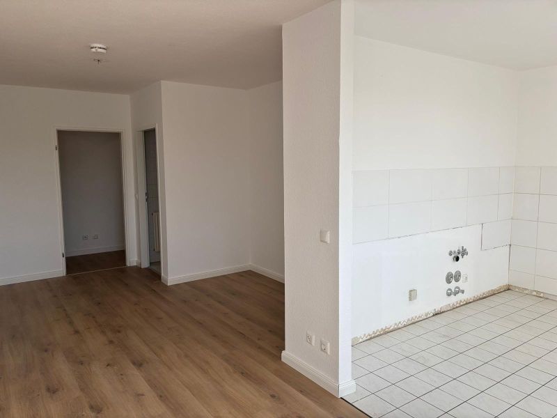 1 Zimmer direkt in Oranienburg frisch renoviert Bild 4