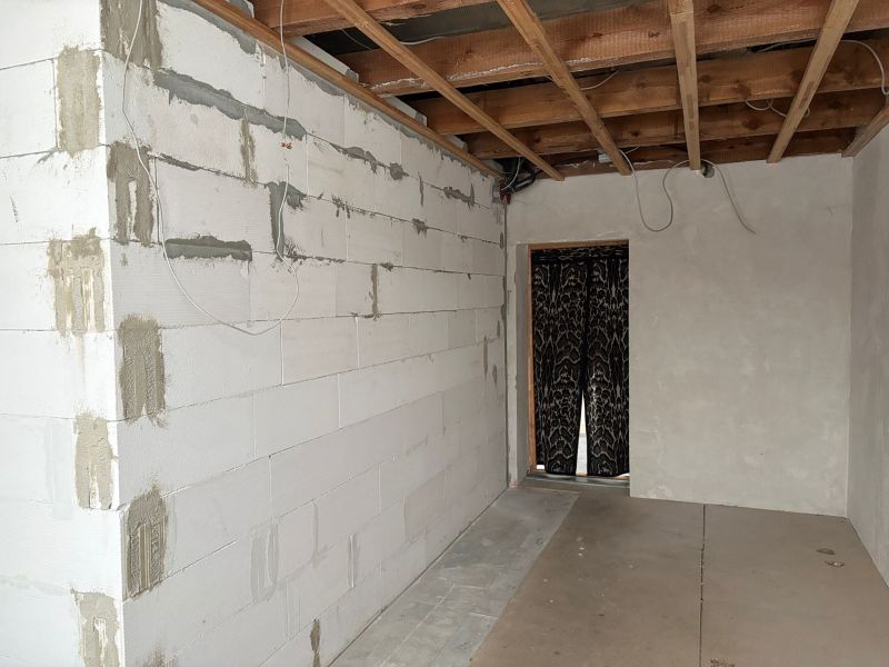 Büroraum im EG mit separatem Zugang Bild 3