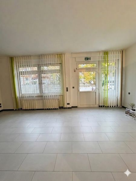 120 m² Gewerbefläche mit Schaufenster ** Frankfurter Allee / Bahnhof Lichtenberg Bild 3