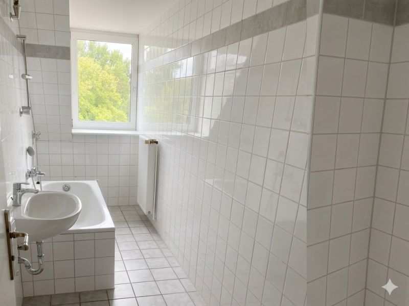 Schöne, helle 2-Raumwohnung im Dachgeschoss - Foto 5