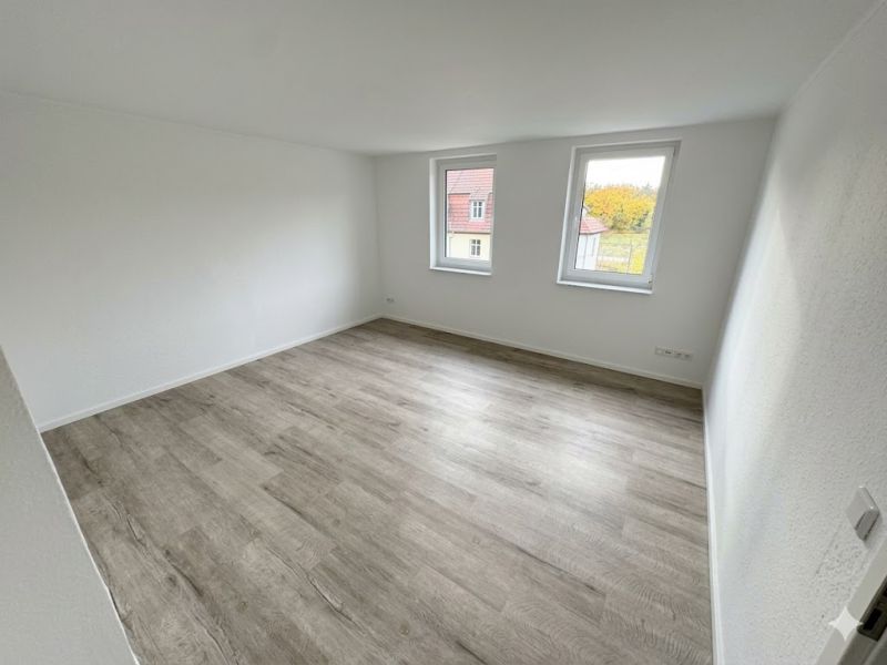 Hochwertig und stilvoll saniert 79,66 qm 3 Zimmer mit großer Dachterrasse - Photo 2
