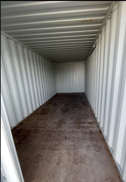13,88 qm Lagerflächen / Container in Oranienburg zu vermieten Bild 1