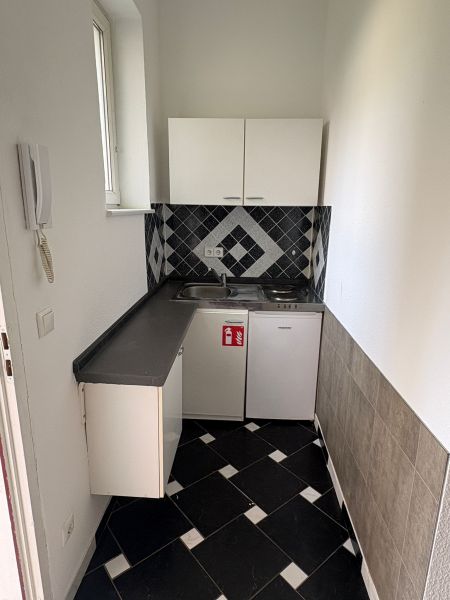 voll ausgestattetes 1-Zimmer-Apartment nahe Spree! - Photo 2