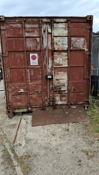 Container ca. 28 qm mit Freifläche ca. 58 qm in Neukölln Bild 1