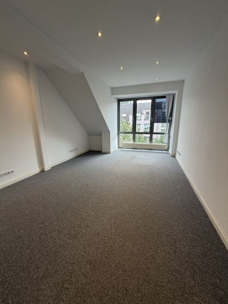 Büro oder Praxis fußläufig zum Bahnhof Lichtenberg Bild 5