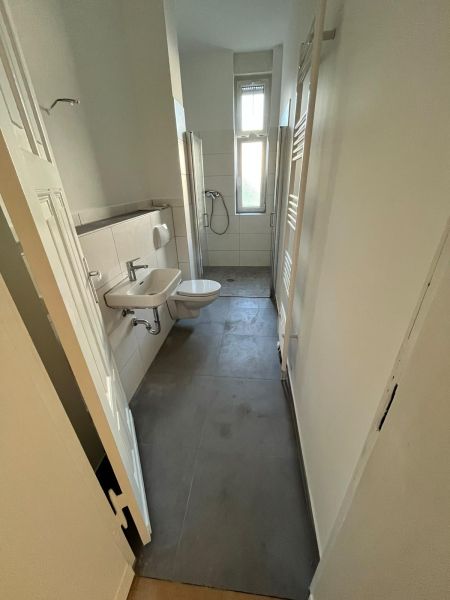 Stilvolle 3-Zimmer-Wohnung im EG in zentraler Lage von Strausberg - Photo 3