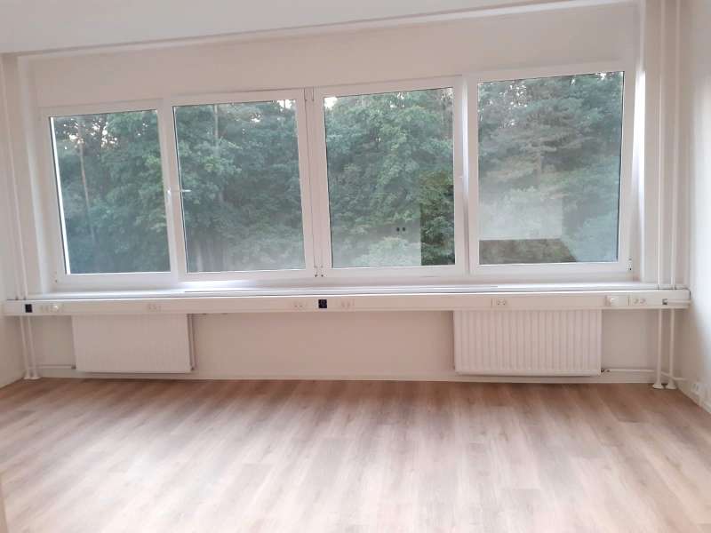 Gewerbeflächen 24 qm in Eggersdorf zu vermieten 2. OG Bild 1