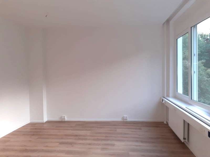 Gewerbeflächen 24 qm in Eggersdorf zu vermieten 2. OG Bild 3