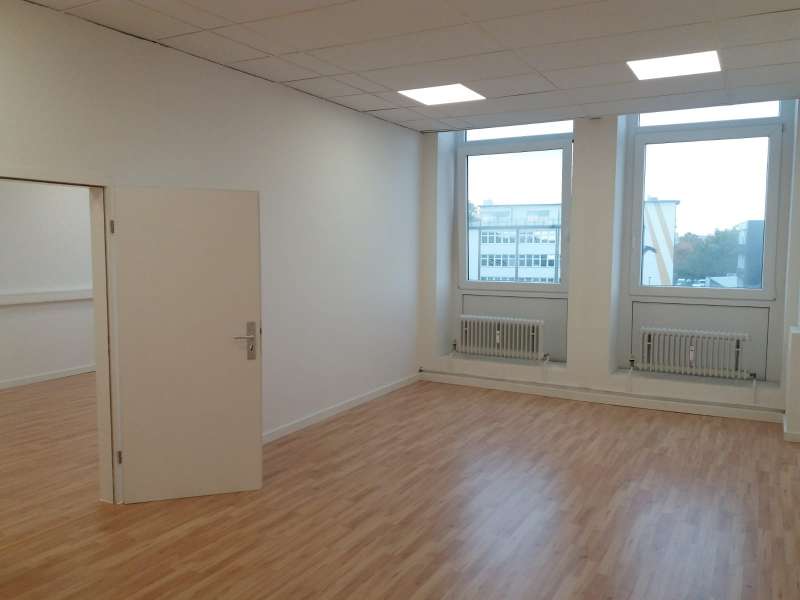 60 qm Bürofläche in Neukölln 2. OG Bild 0