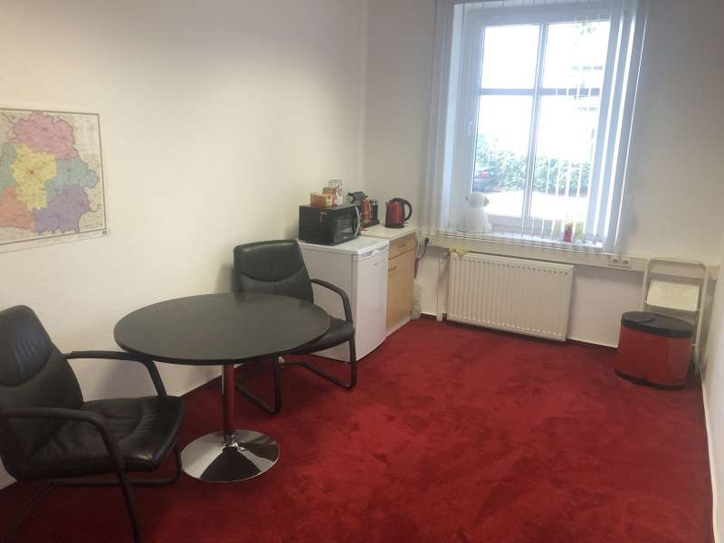 38,44 qm Bürofläche im Erdgeschoss Bild 1