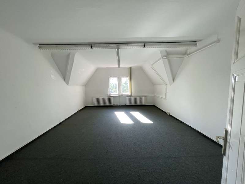 1290 qm Gewerbefläche top Lage direkt am Bahnhof Königs Wusterhausen Bild 5