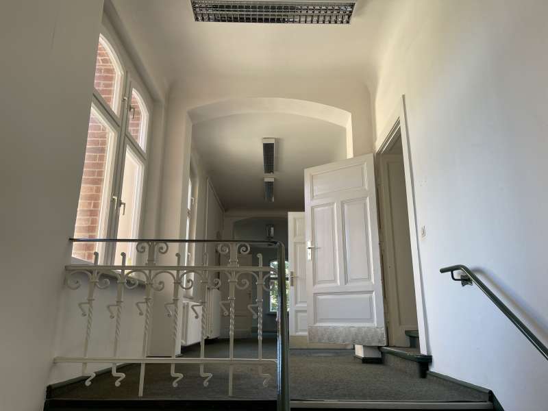 1290 qm Gewerbefläche top Lage direkt am Bahnhof Königs Wusterhausen Bild 7